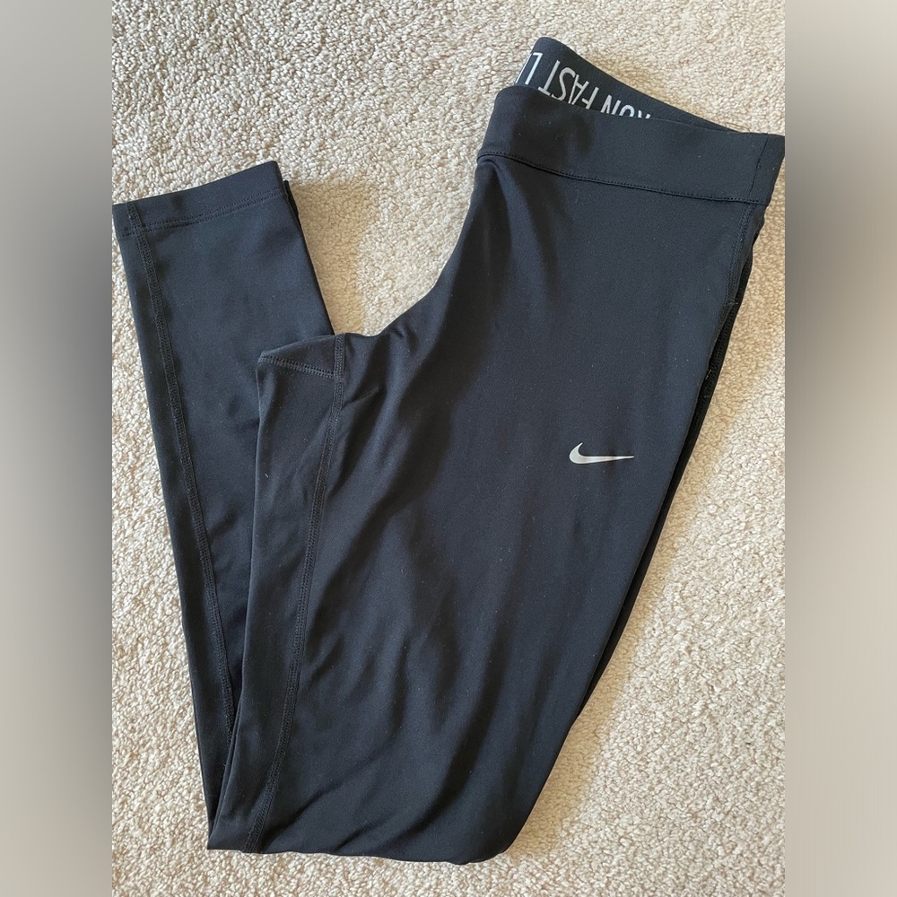Nike women Drifit leggings size Medium